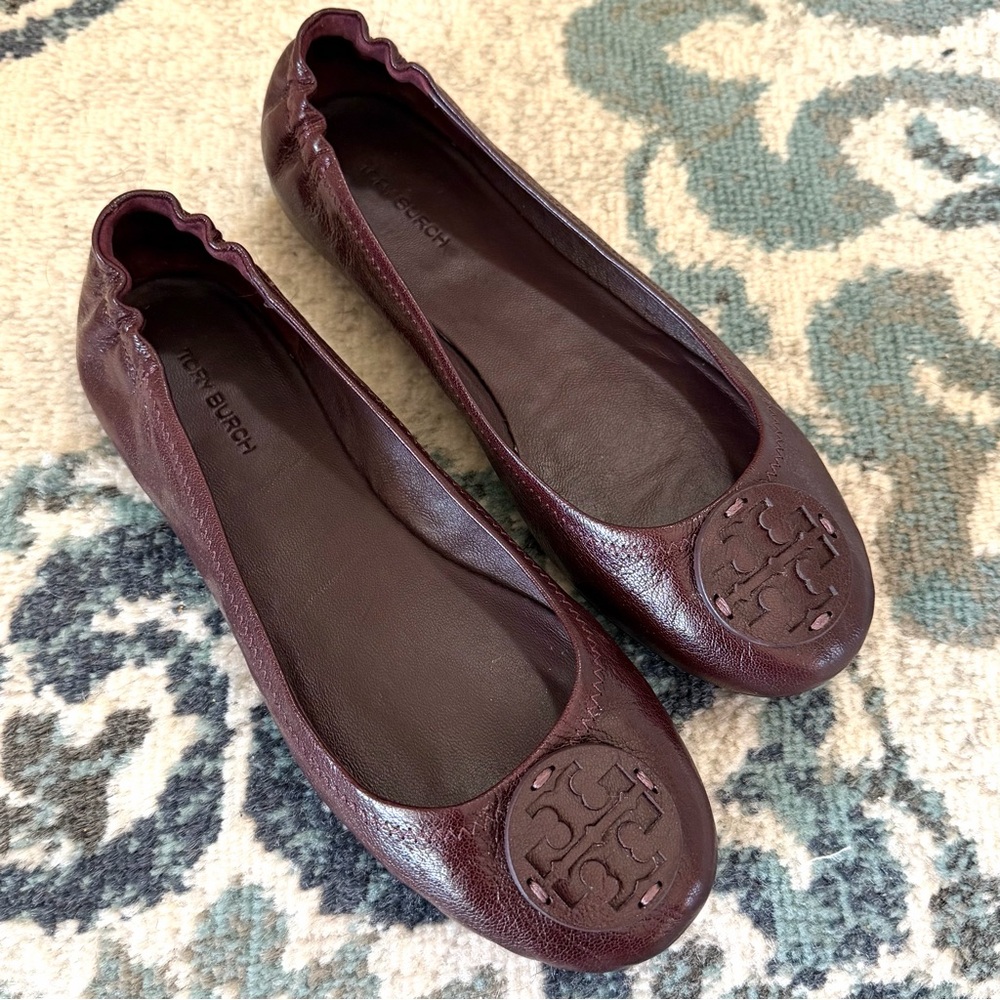 Tory Burch Minnie Travel Ballet Fellini- Shrunken Flats in Plum
